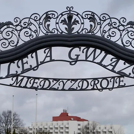 Flamingo Apartment *